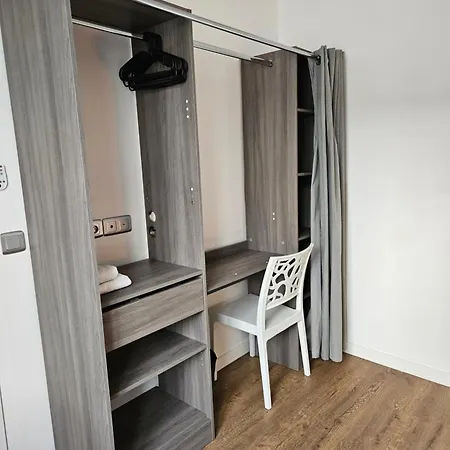 Maison Deluxe, Moderne, Calme, Terrasse, Proche Chantiers De L'atlantique Et Airbus بيت للعطل *
