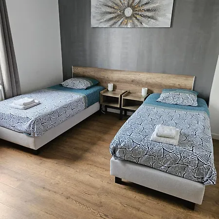 Maison Deluxe, Moderne, Calme, Terrasse, Proche Chantiers De L'atlantique Et Airbus Casa vacanze *